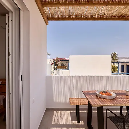 Eleni House * Pollonia