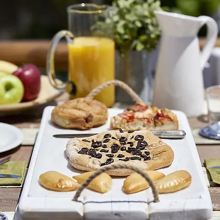 Vila Eleni House Pollonia